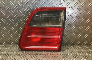 MERCEDES-BENZ E-Class W210/S210 (1995-2002) Right Side Tailgate Taillight A2109207464 31568938