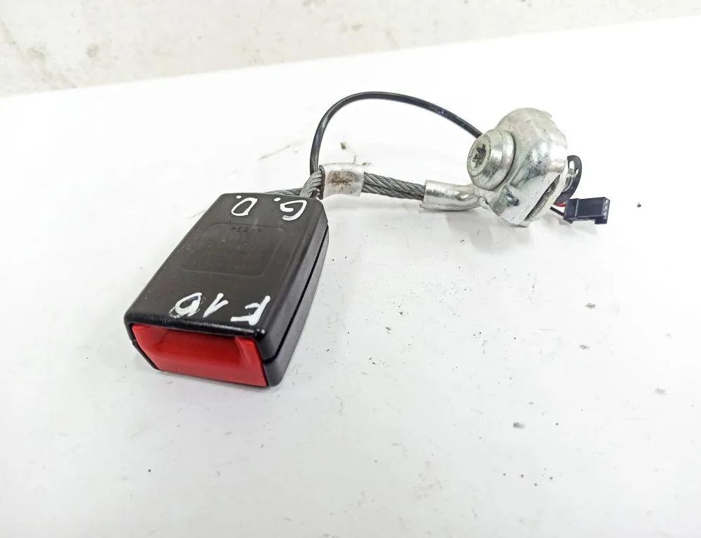 BMW 5 Series F10/F11 (2009-2017) Пряжка сиденья задняя правая 724327407,07722131,B091013,34074555 32866128