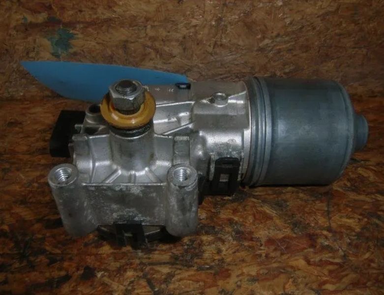 SEAT Ibiza 4 generation (2008-2017) Front Windshield Wiper Mechansm Motor 0390241551,6R1955023A,6R1955023B,6R1955023C,6R1955119,6R1955601,6R1955605,6R1955605A 28146686