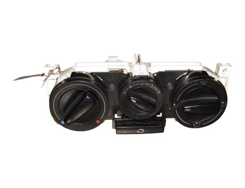 VOLKSWAGEN Golf 4 generation (1997-2006) Climate Control Unit 1J0819045F 28518706