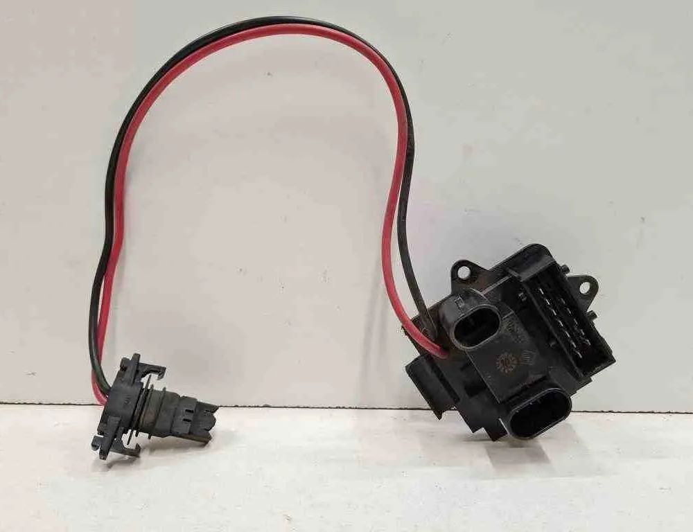 RENAULT Megane 2 generation (2002-2012) Blower fan relay 658146M 32716666