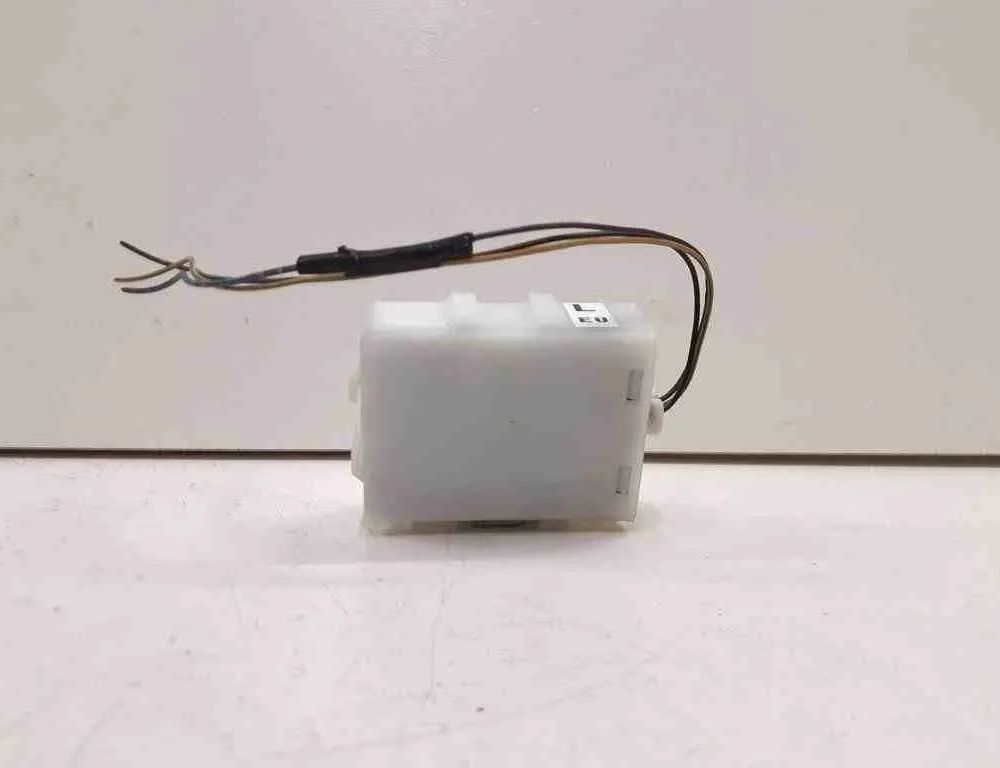 SUBARU Legacy 4 generation (2003-2009) Central locking control unit 88035AG010 32721056