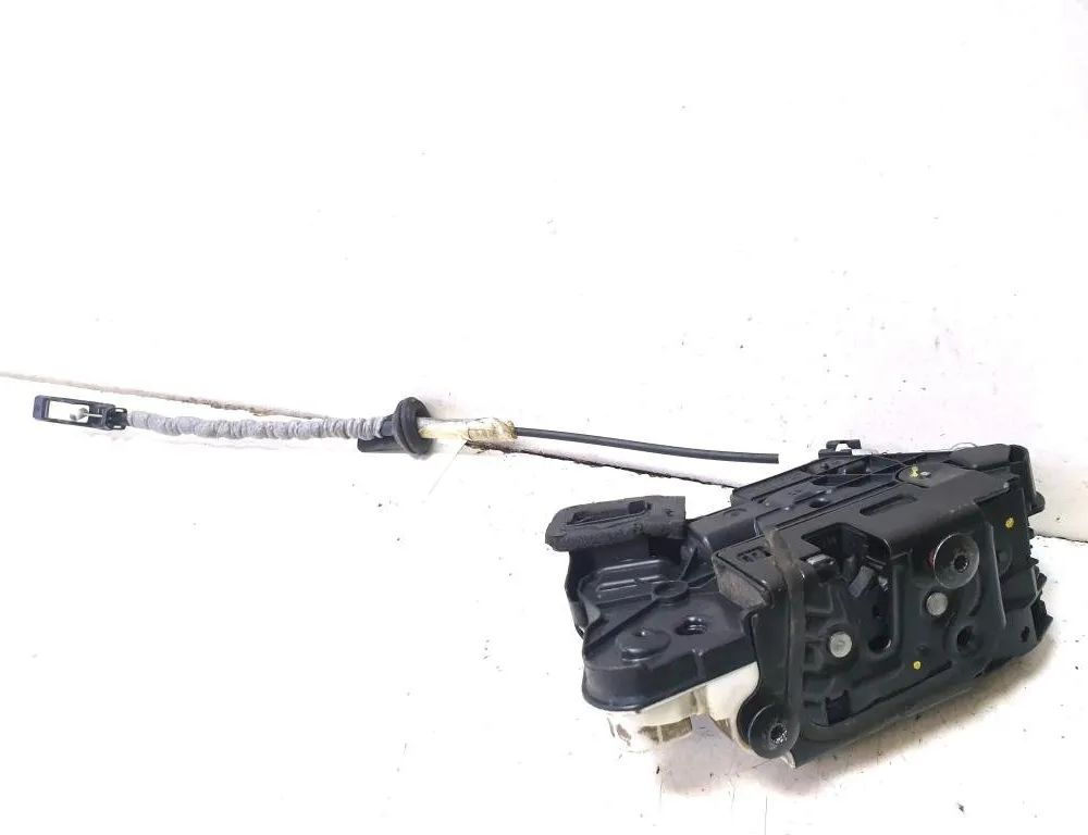 VOLKSWAGEN Passat B8 (2014-2023) Замок передней левой двери 5E1837015 30667240