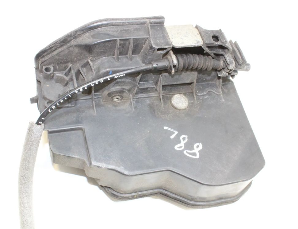 BMW Z4 E85 (2002-2009) Front Left Door Lock 7202145 22516896