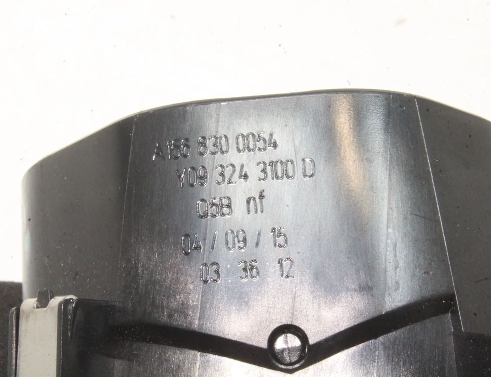 MERCEDES-BENZ GLA-Class X156 (2013-2020) Вентиляционные отверстия в приборной панели A1568300054 31598333