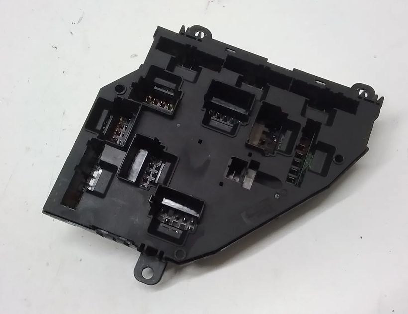 BMW 7 Series F01/F02 (2008-2015) Fuse box 9210857 22489837