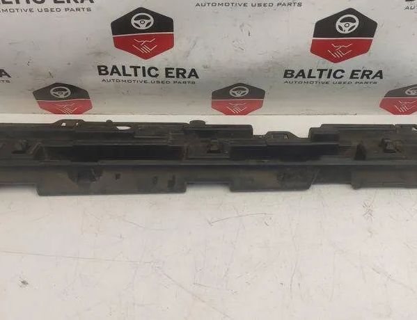 BMW 3 Series F30/F31 (2011-2020) Кронштейн боковой юбки 7256916,15857711 31523176