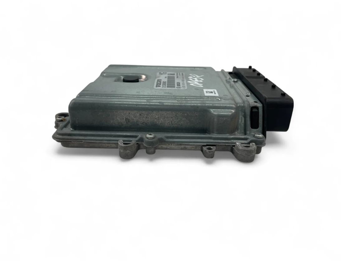 VOLVO V40 2 generation (2012-2020) Блок управления двигателем 31336983,0281018414 31267434