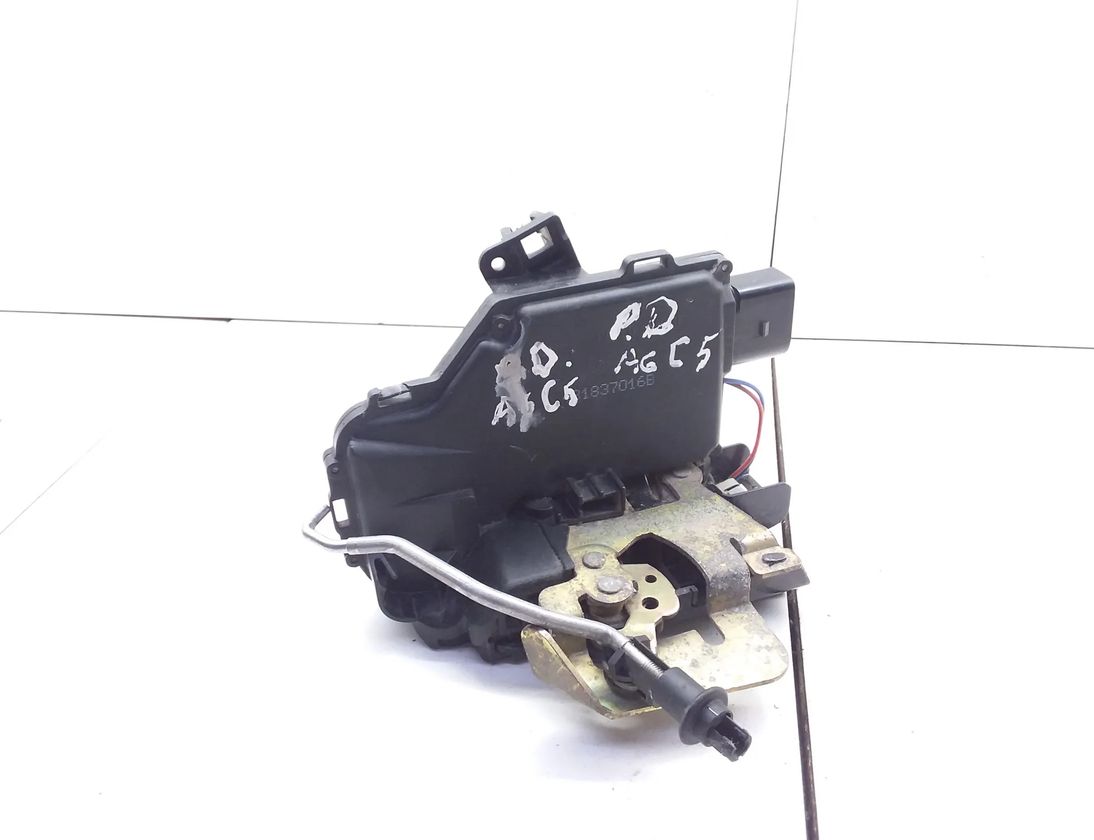 AUDI A6 C5/4B (1997-2004) Front Right Door Lock 4b1837016b 21122238