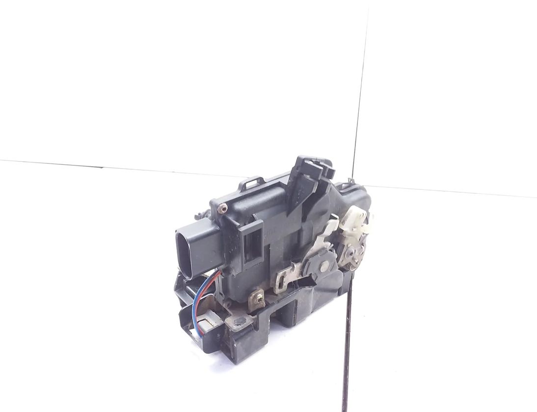 AUDI A6 C5/4B (1997-2004) Front Right Door Lock 4b1837016b 21122238