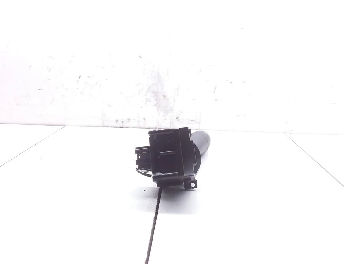 ROVER 75 1 generation (1999-2005) Wiper Control XPE100321LNF,36945D 31719866