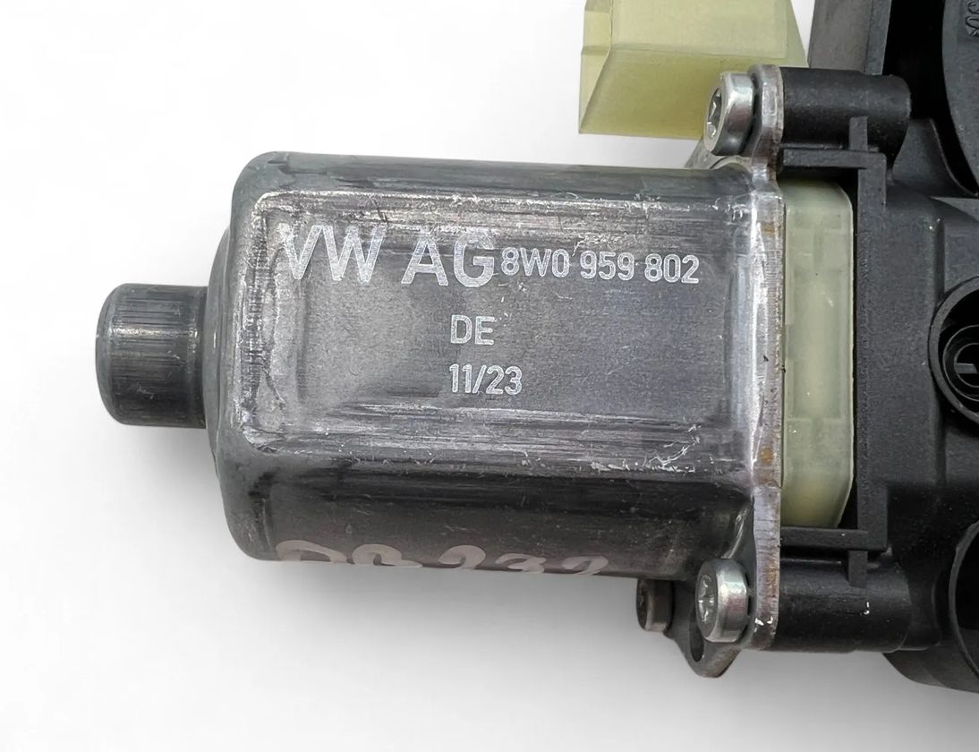 AUDI A4 B9/8W (2015-2024) Front Right Door Window Control Motor 8W0959802 30975795