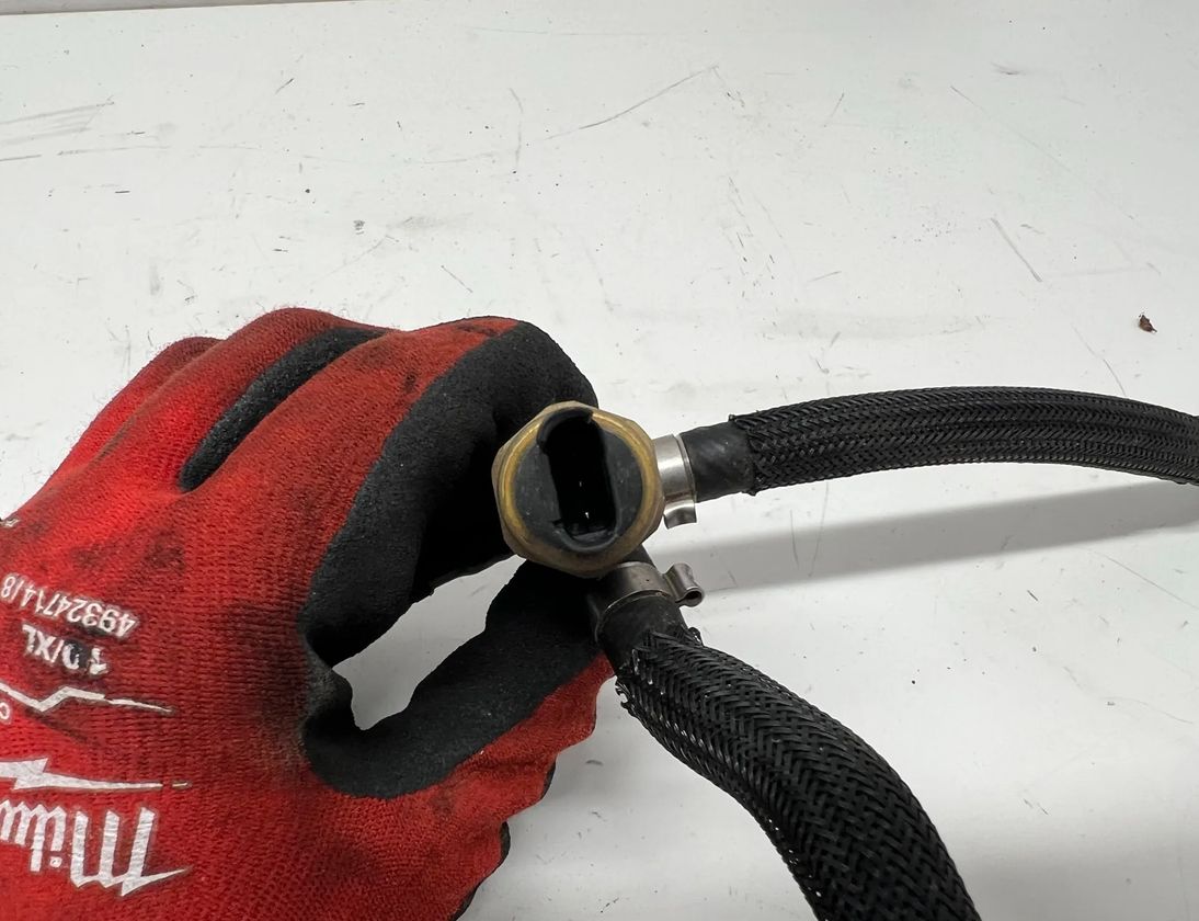 BMW R1250 (2019-2023) Топливная рейка 33016353