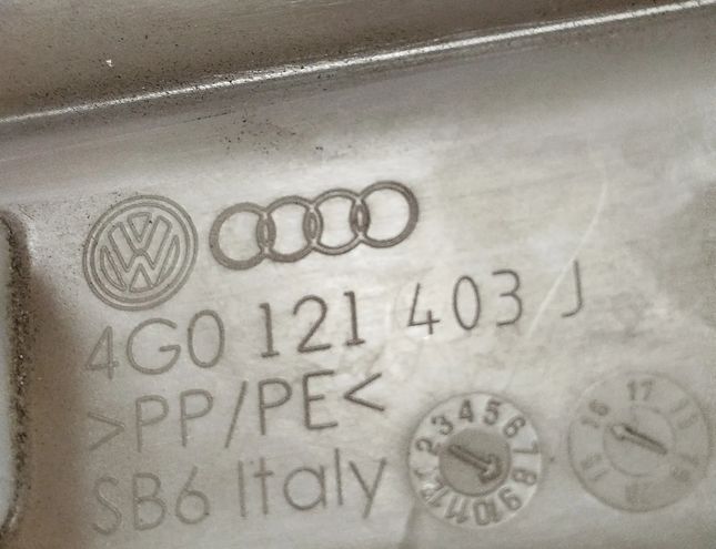 AUDI A7 C7/4G (2010-2020) Expansion Tank 4G0121403J 26996331