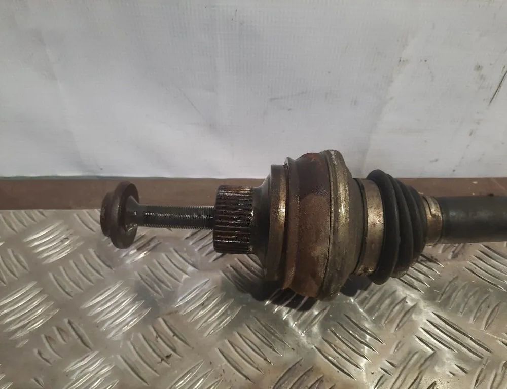 AUDI Q5 8R (2008-2017) Полуось задняя левая 8R0501203C 15354914