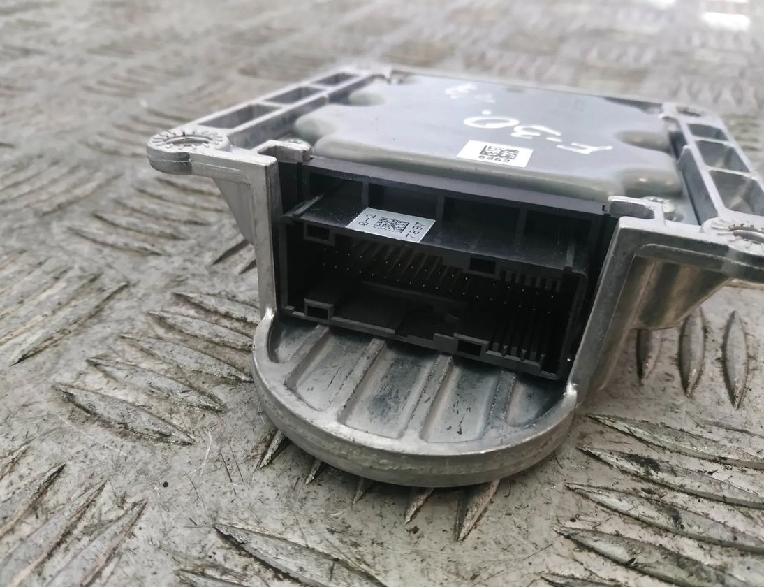 BMW 3 Series F30/F31 (2011-2020) Блок SRS 6855558,34526855558 17909579