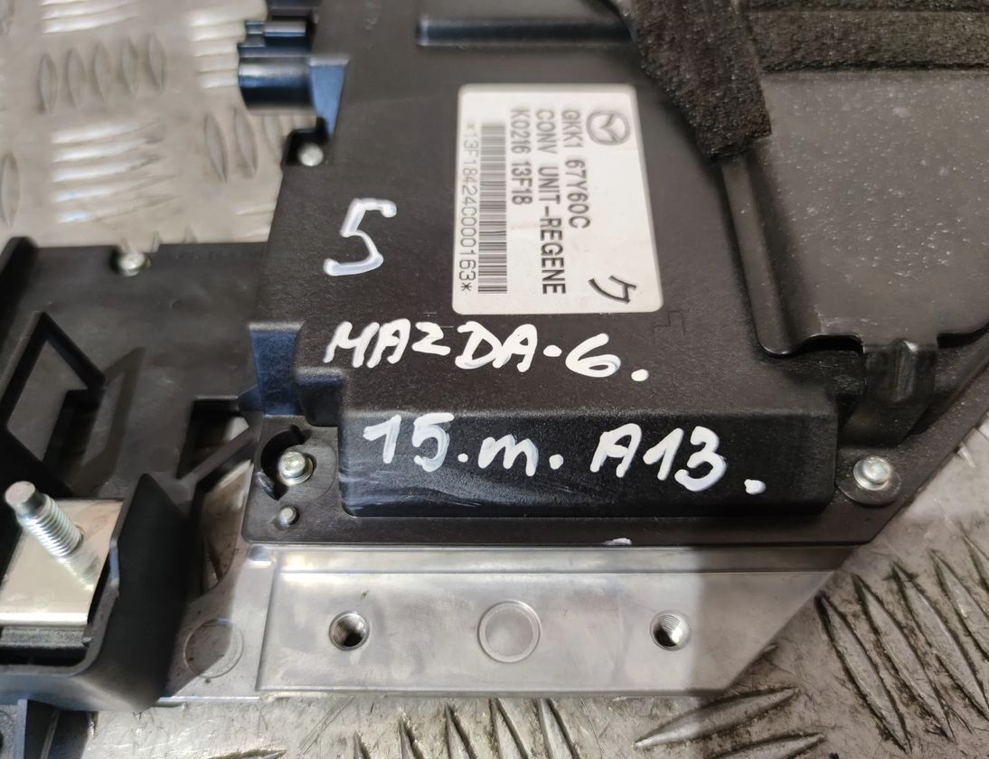 MAZDA 6 GJ (2012-2024) Voltage Control Unit GKK167Y60C 24297924