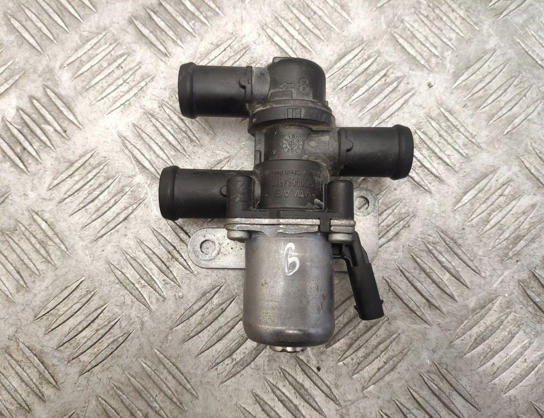 SKODA Superb 3 generation (2015-2023) Соленоидный клапан 5Q0906457C 30312504