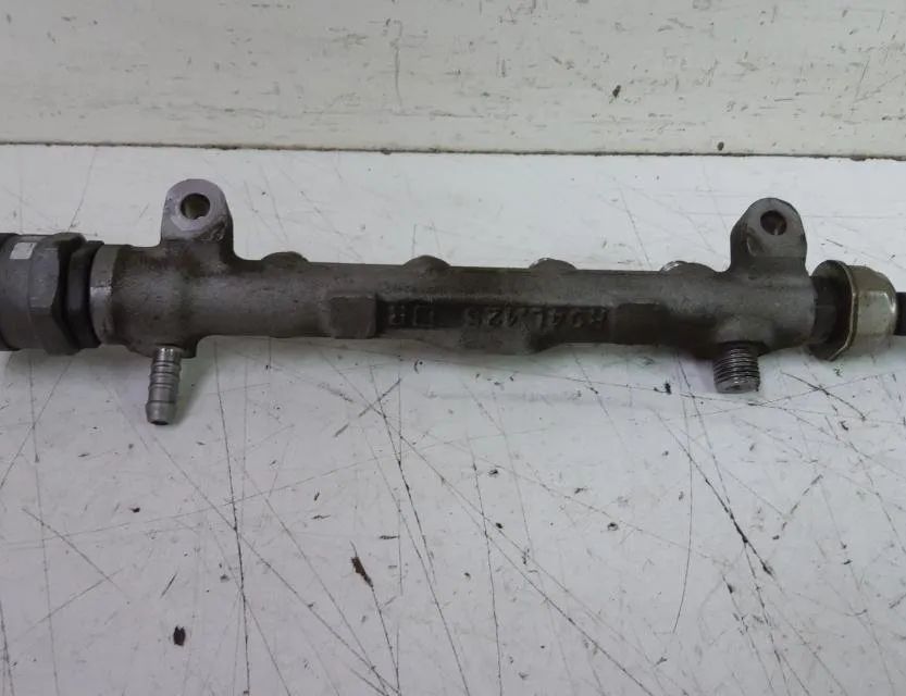 VOLKSWAGEN Golf 7 generation (2012-2024) Топливная рейка 04L089B 28978370