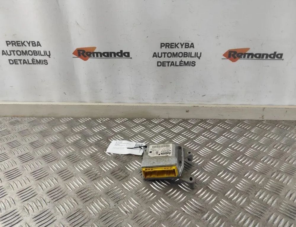 RENAULT Trafic 2 generation (2001-2015) Блок SRS 8200112746,91167362 31585449