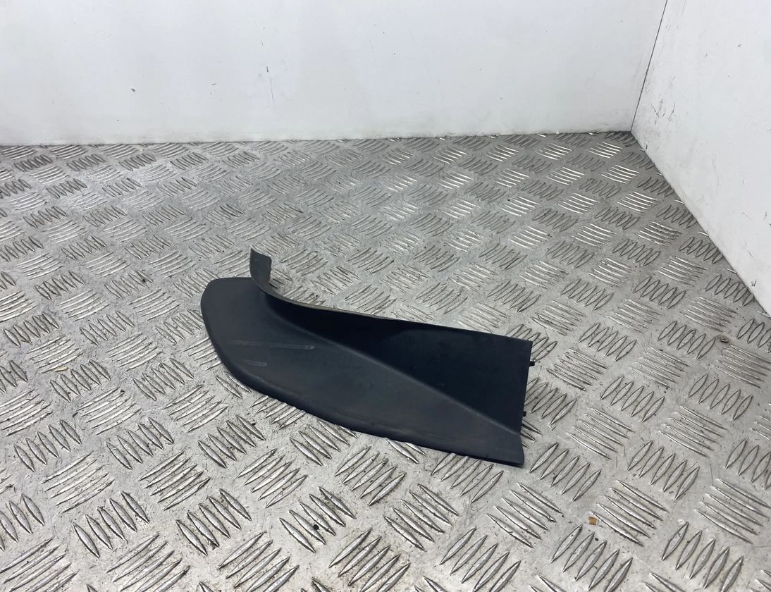 BMW 5 Series F10/F11 (2009-2017) Rear left lamp trim 7204375,51497204376 21742955