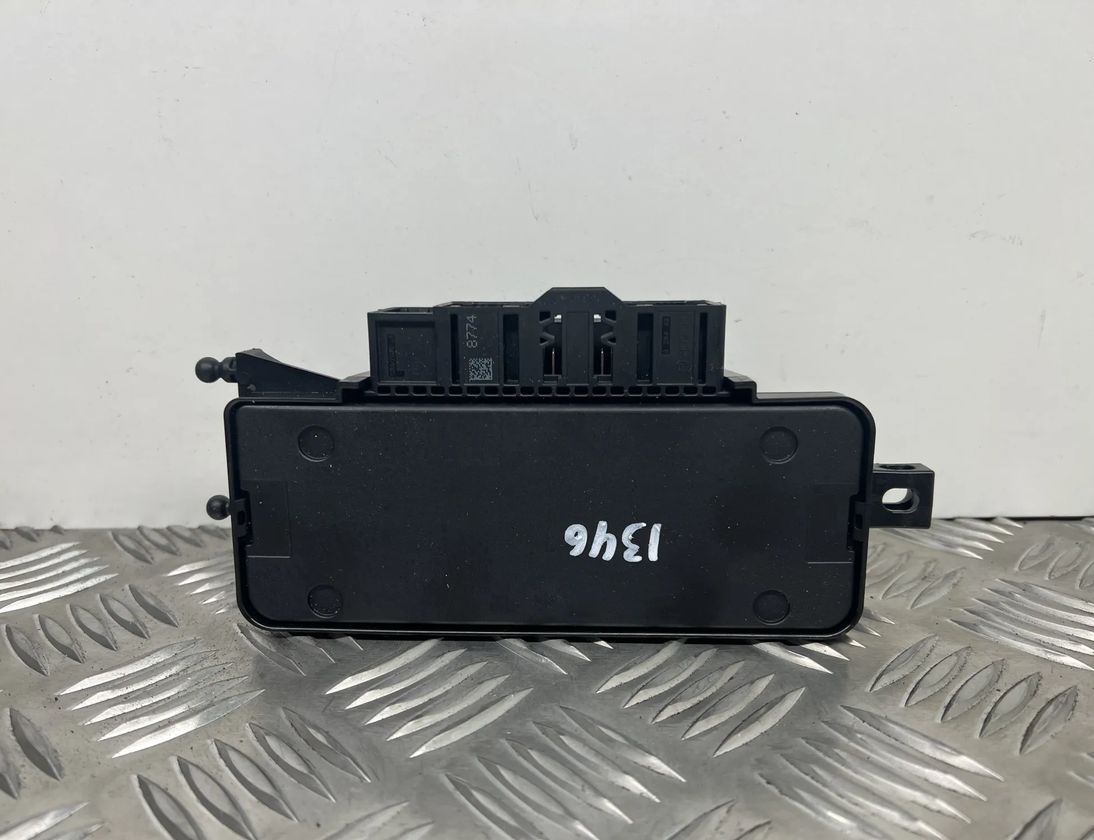 BMW 3 Series F30/F31 (2011-2020) Блок SRS 9267214,65779267214 28140214