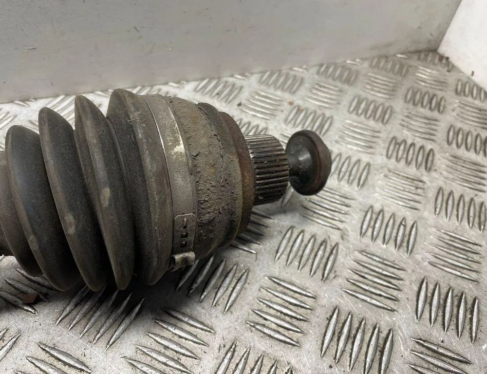 AUDI A6 allroad C7 (2012-2019) Полуось передний левый 4G0407271F 30996107