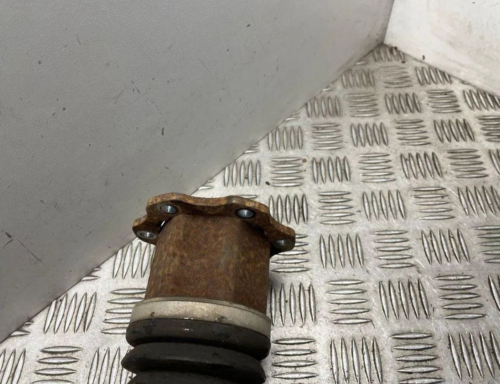 AUDI A6 allroad C7 (2012-2019) Полуось передний левый 4G0407271F 30996107