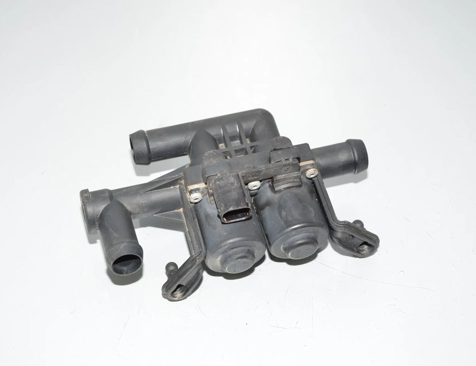 BMW 5 Series F10/F11 (2009-2017) Клапаны управления внутренним подогревом 9119164,64539119164,4271156,64114271156,9310349,64219310349 18199019