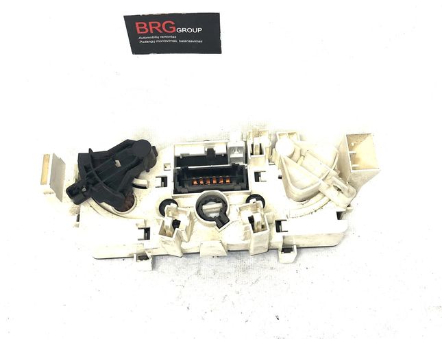 CITROËN C2 1 generation (2003-2009) БЛОК УПРАВЛЕНИЯ КОНДИЦИОНЕРА ВОЗДУХА / КЛИМАТА/ ПЕЧКИ (В САЛОНЕ) F664479W,69300002 19943224