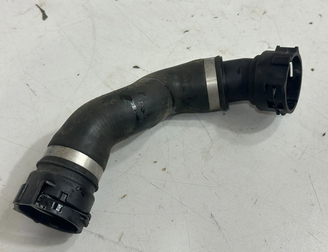 BMW 6 Series F06/F12/F13 (2010-2018) Coolant Hose Pipe 8511928 26823625