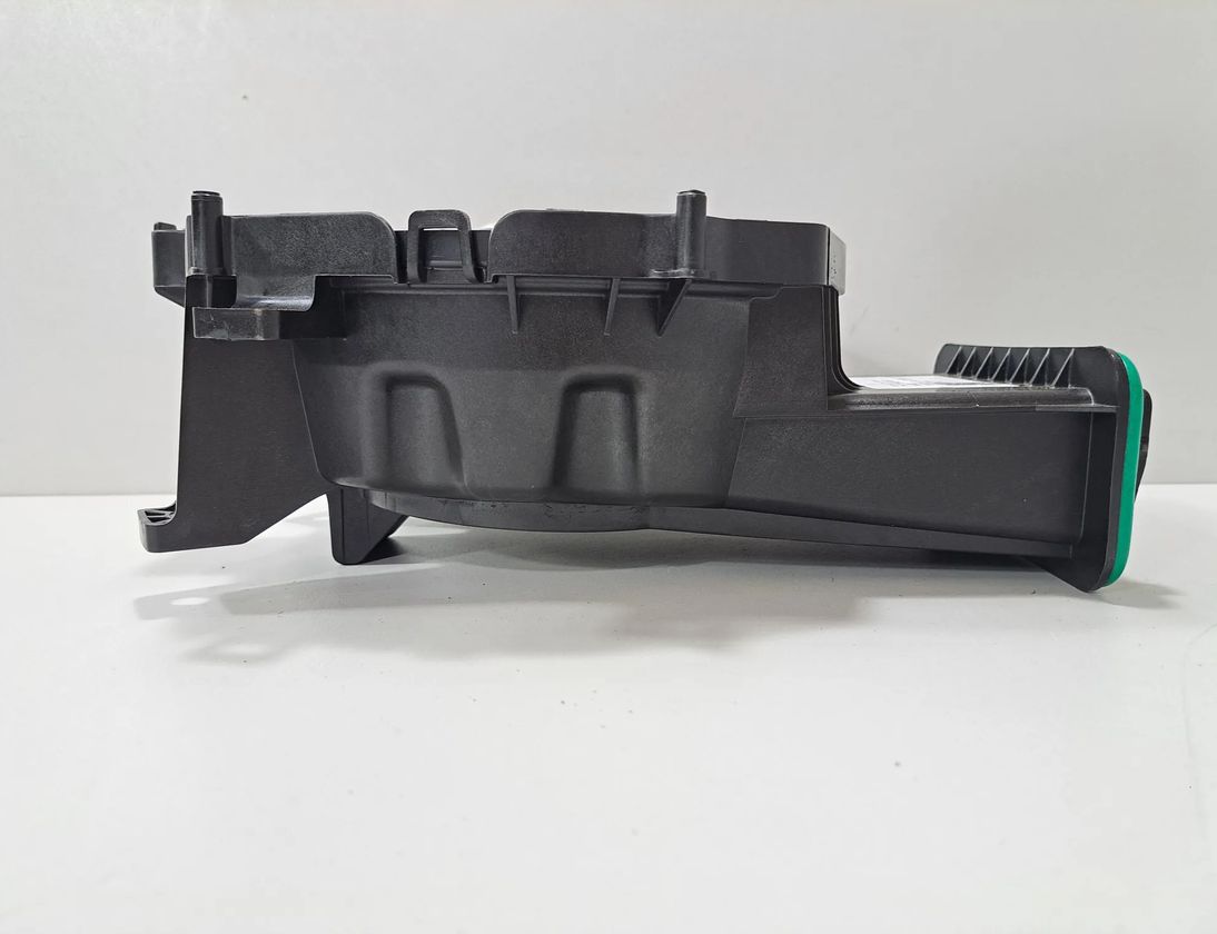 BMW X4 G02 (2018-2024) Низкочастотный динамик с правой стороны 6811918 31494387