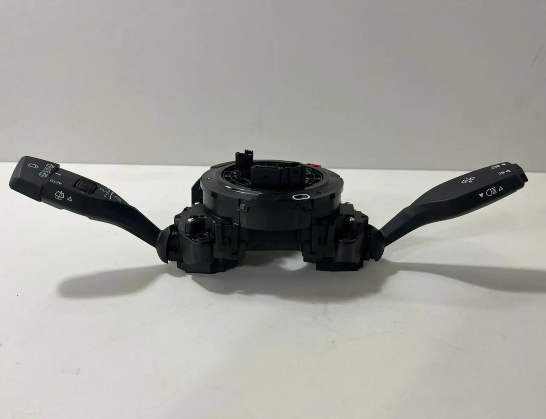 BMW X7 G07 (2018-2024) Steering Wheel Slip Ring Squib 5B4E793,5A596B6,5A66CF1,5A63E58,5A1D203,9436672,9437981,7944074,6846676,6839787,5A819E9 32108375