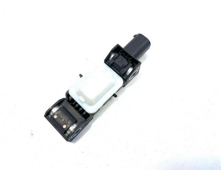 CHRYSLER 300C 1 generation (2005-2011) Right Side Impact Sensor 4052203977,04671779AC 24706447