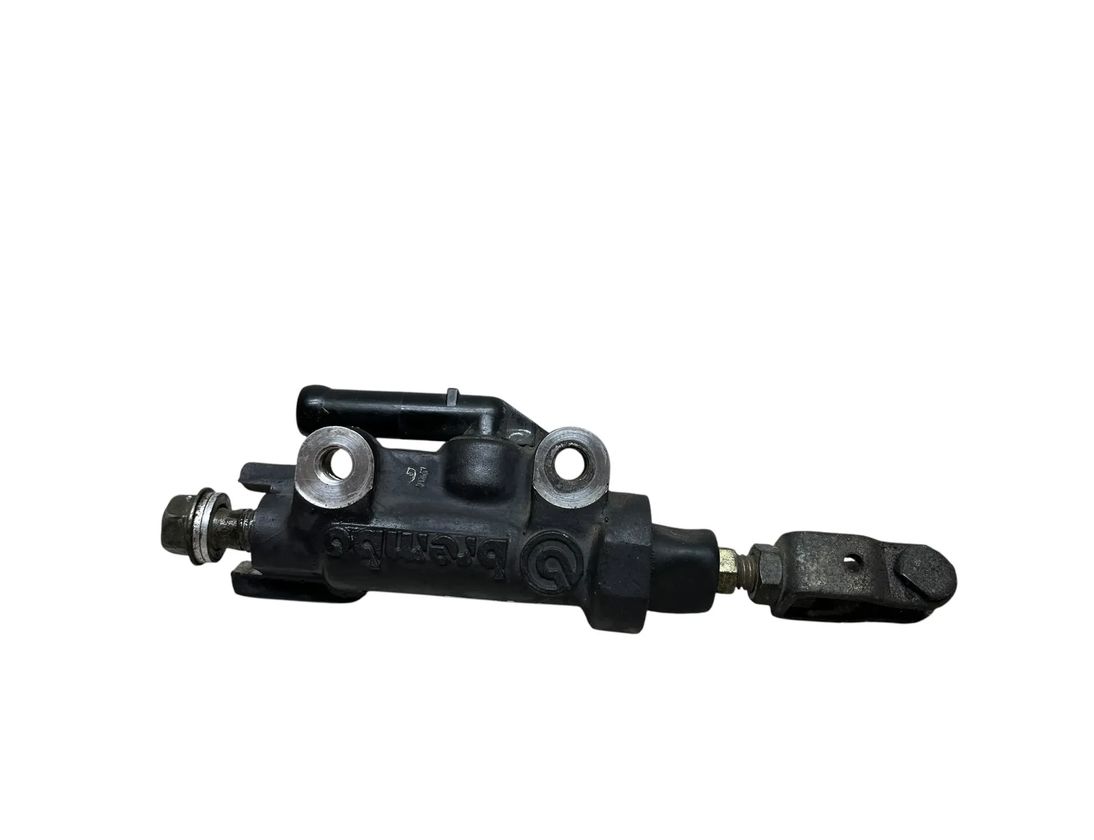 YAMAHA XJ 1 generation (2002-2010) Rear master brake cylinder pump xj600 31797717