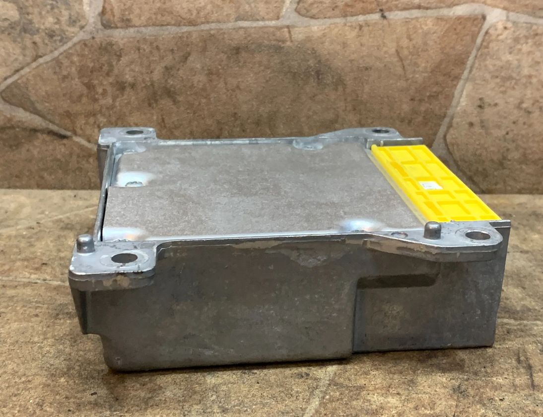 MERCEDES-BENZ CLS-Class C218/X218 (2011-2017) SRS Control Unit A2129011105 33013000