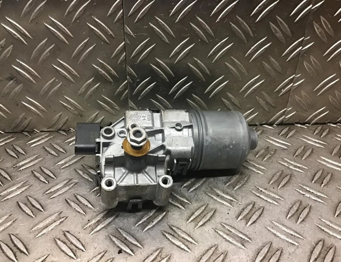 VOLKSWAGEN Up 1 generation (2011-2024) Front Windshield Wiper Mechansm Motor 0390241566,6R1955119A 28423685