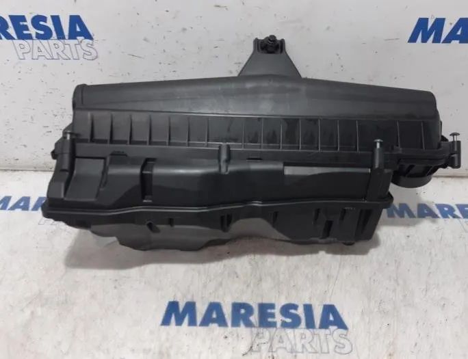 PEUGEOT 207 1 generation (2006-2009) Air Filter Box V753482280,1420R2,1420V6 26983633