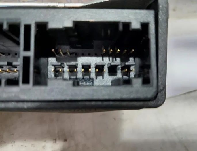 PEUGEOT 5008 1 generation (2009-2016) SRS Control Unit 9675181780,0285010830,0062262 27832321