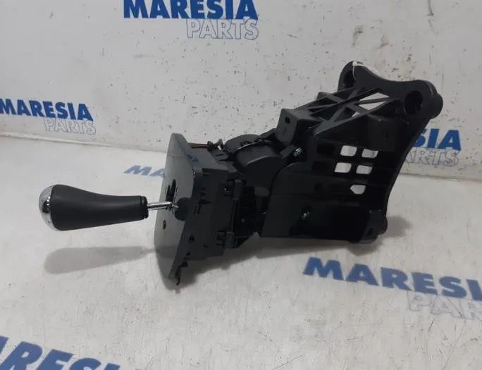 PEUGEOT 3008 1 generation (2010-2016) Кулиса 2403T3,9687024580,96721270ZE,2400JR 27886023