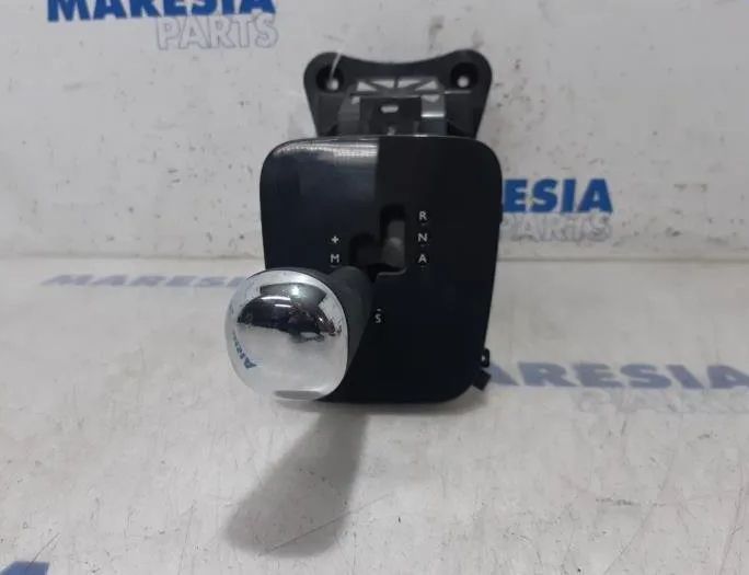 PEUGEOT 3008 1 generation (2010-2016) Кулиса 2403T3,9687024580,96721270ZE,2400JR 27886023