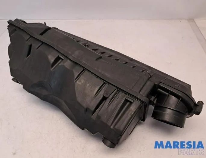 PEUGEOT 3008 3 generation (2016-2024) Air Filter Box 1420V6,001420V6 28847550