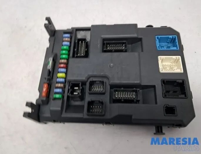 CITROËN DS3 1 generation (2010-2015) Engine Control Unit ECU 9664834180,9663123380,9666951980,0261S05191,9666325680,6580YJ,1663371380,6160C1,BSIEVXO100 30360006
