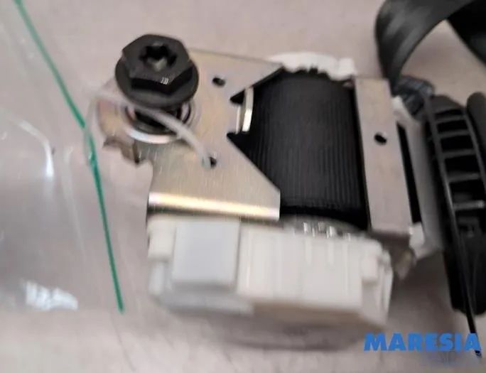 PEUGEOT 308 T9 (2013-2021) Ремень безопасности задний левый 96777230XX,96777230 31053567