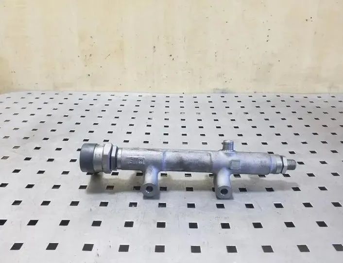 VOLKSWAGEN Touareg 2 generation (2010-2018) Топливная рейка 059130090CB,0281006254,057130764AE 26218042