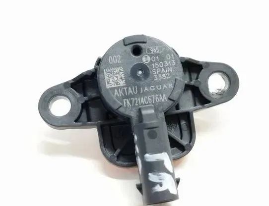 LAND ROVER Discovery Sport 1 generation (2014-2024) Боковой датчик удара левый FK7214C676AA,150313 22634565