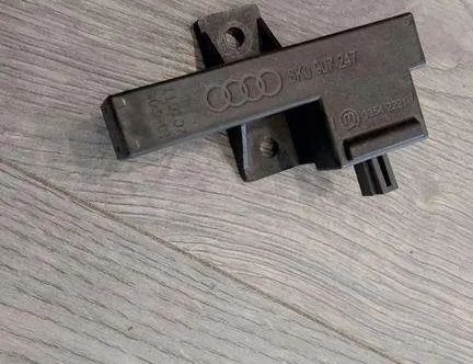 AUDI A8 D2/4D (1994-2002) Brake system control unit 8K0907247 31420333