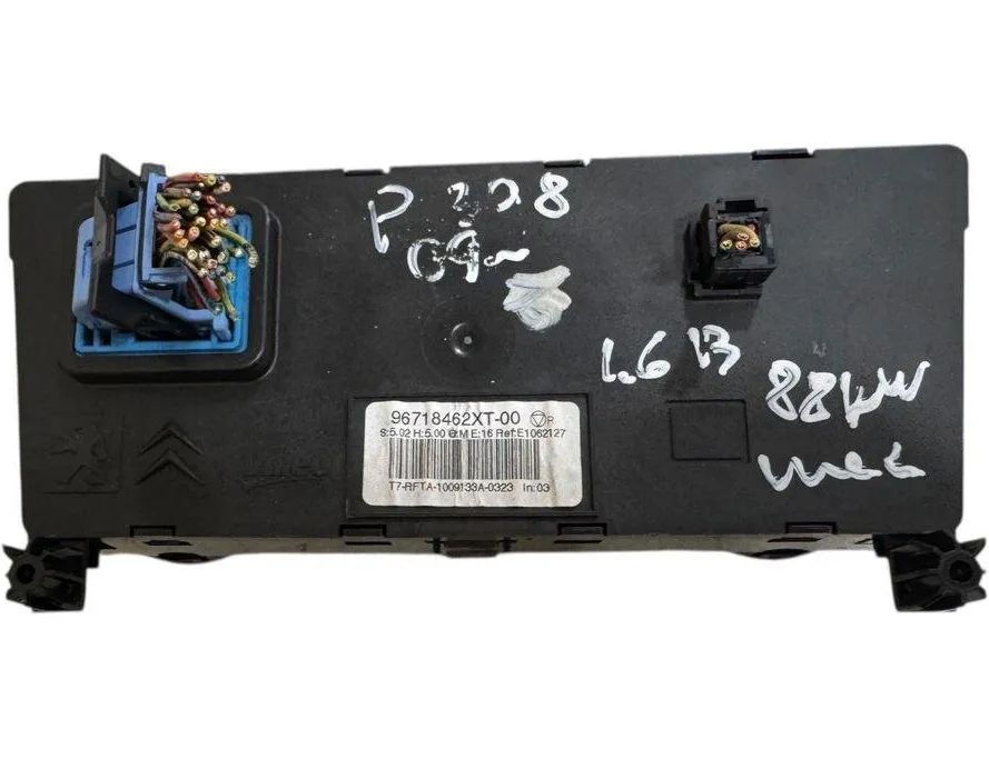 PEUGEOT 308 3 generation (2021-2023) Other Control Units 96718462XT 30645020