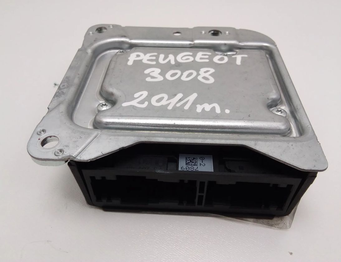 PEUGEOT 3008 1 generation (2010-2016) SRS Control Unit 0285010704,9666775480 13808935