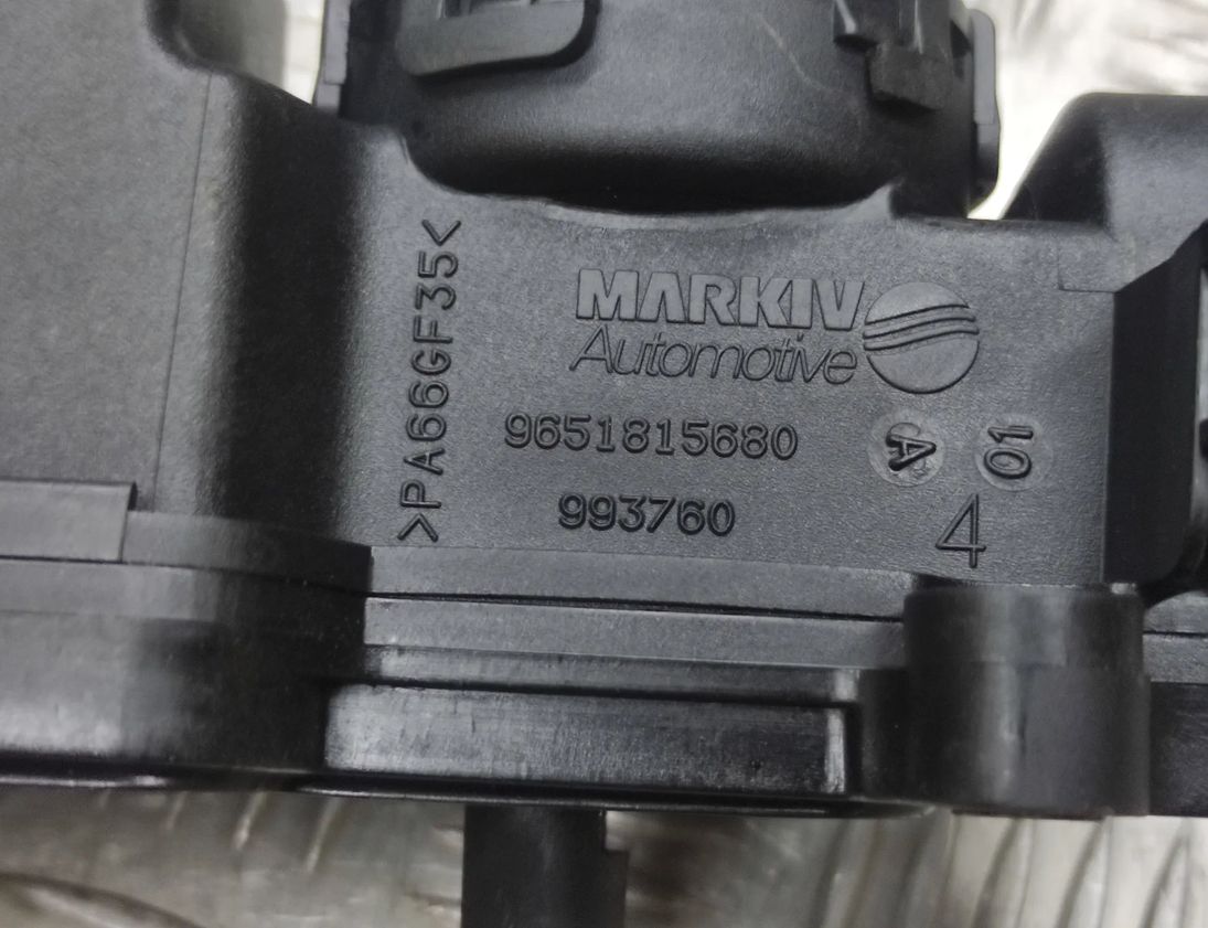 FORD Focus 2 generation (2004-2011) Крышка клапана 9651815680 25179353